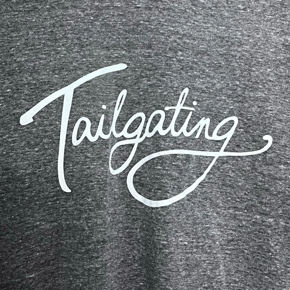 Chillionaire Women's Large Tailgating Tshirt Heather Gray NWT from Buckle - Picture 3 of 12